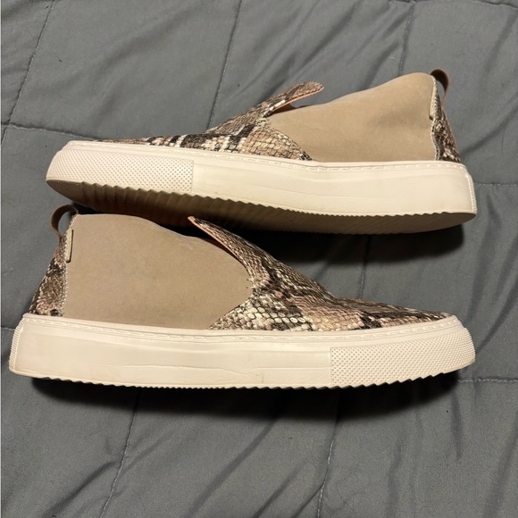 HEY DUDE Snake Skin Brown and Pink Slip-On Loafer Shoes Women’s Size 10 - Picture 7 of 7